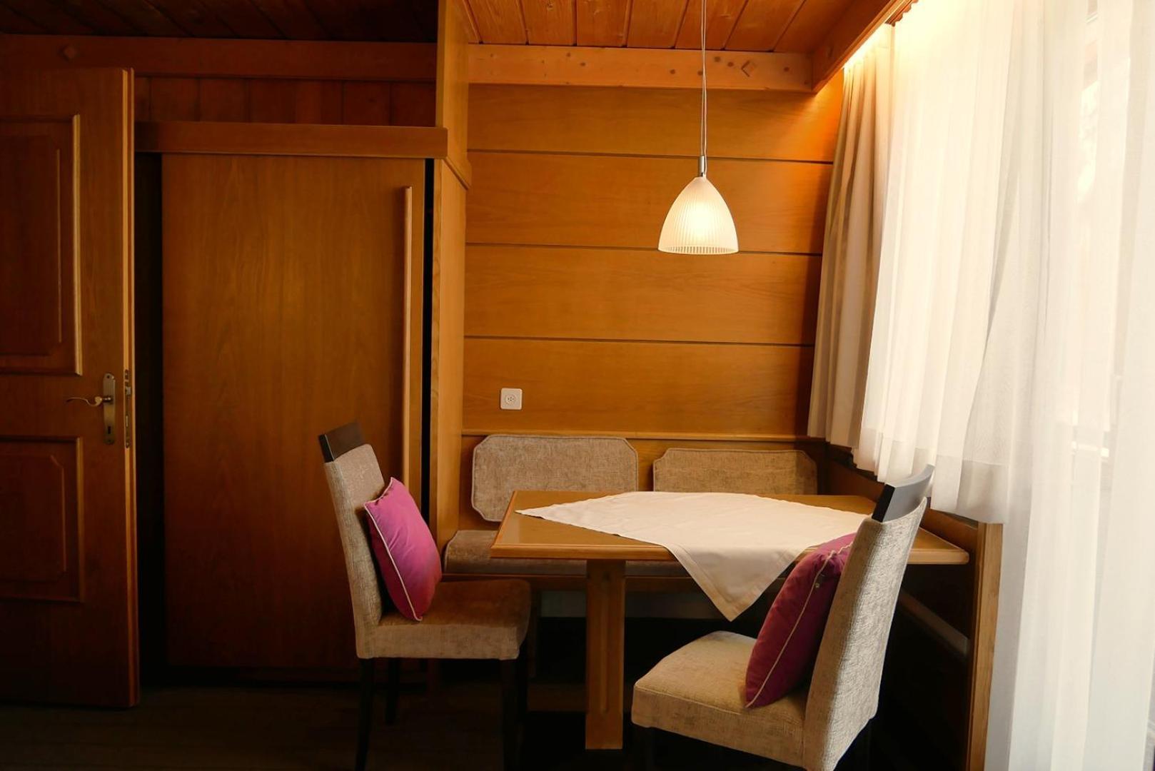 Hotel Garni Bergsonne Samnaun Quarto foto